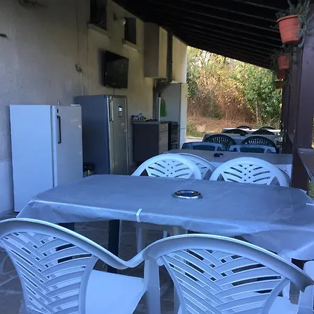 بيت ضيافة - Slavi Velika